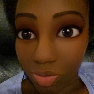 Meet your Posher, Justina